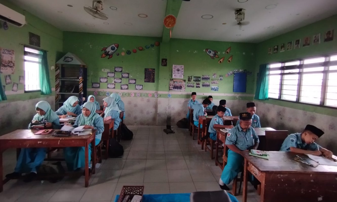 Pelaksanaan Sumatif Tengah Semeter !